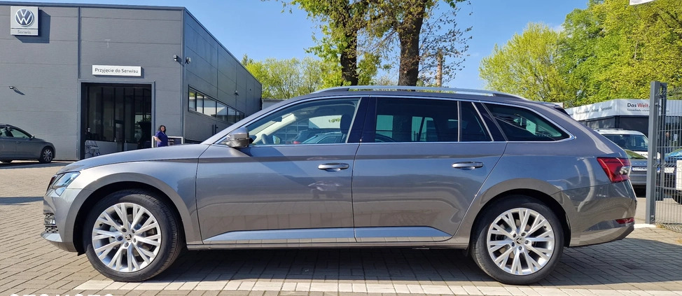 Skoda Superb cena 179900 przebieg: 7, rok produkcji 2024 z Paczków małe 46